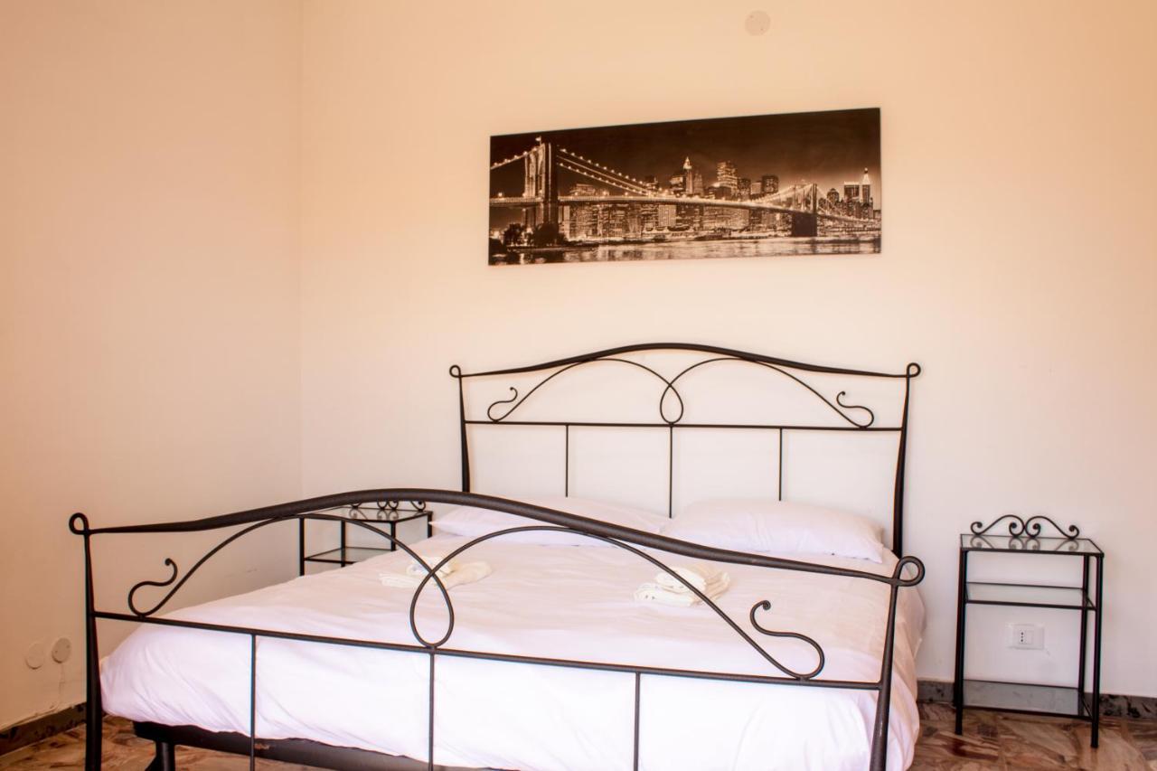 Posto Auto Gratuito Relax A 30 Metri Dal Mare Apartment Рива Лигуре Екстериор снимка