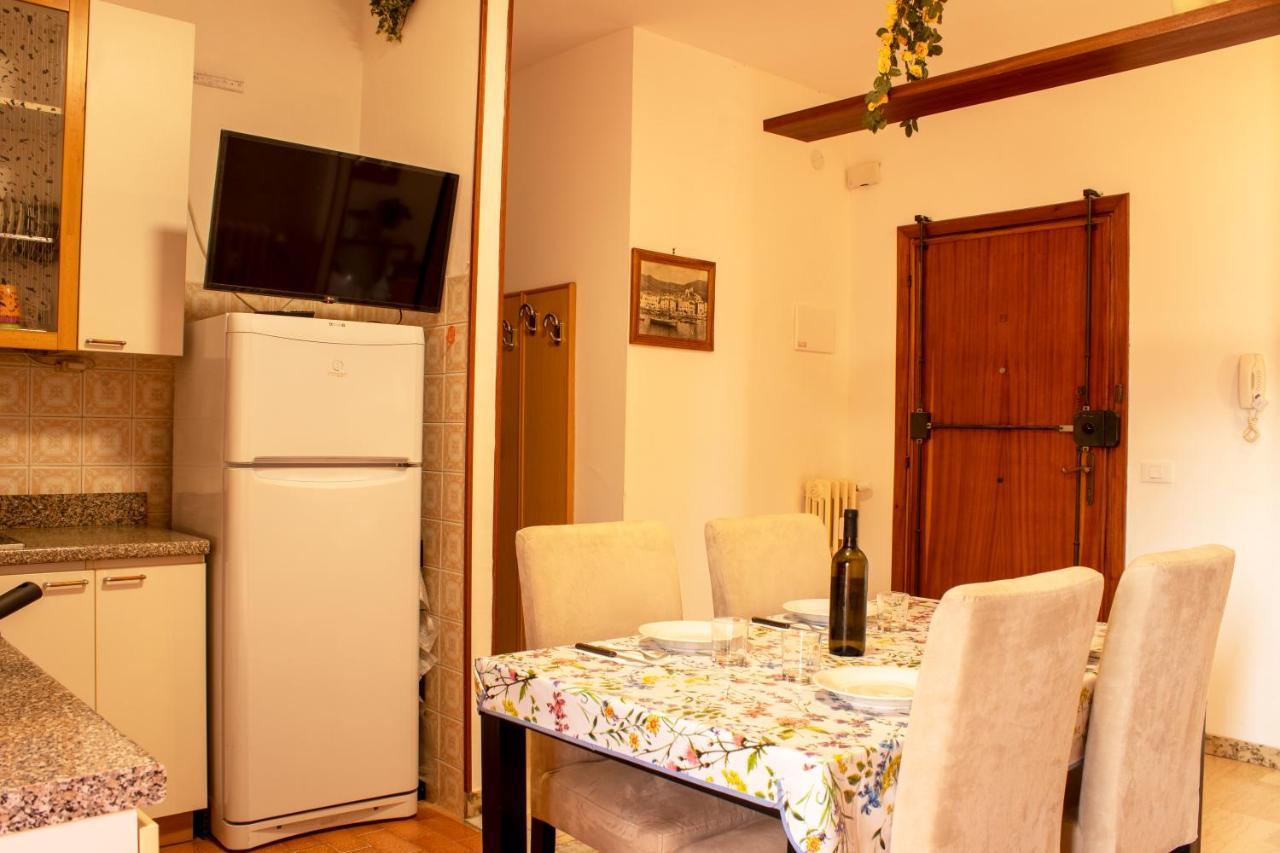 Posto Auto Gratuito Relax A 30 Metri Dal Mare Apartment Рива Лигуре Екстериор снимка